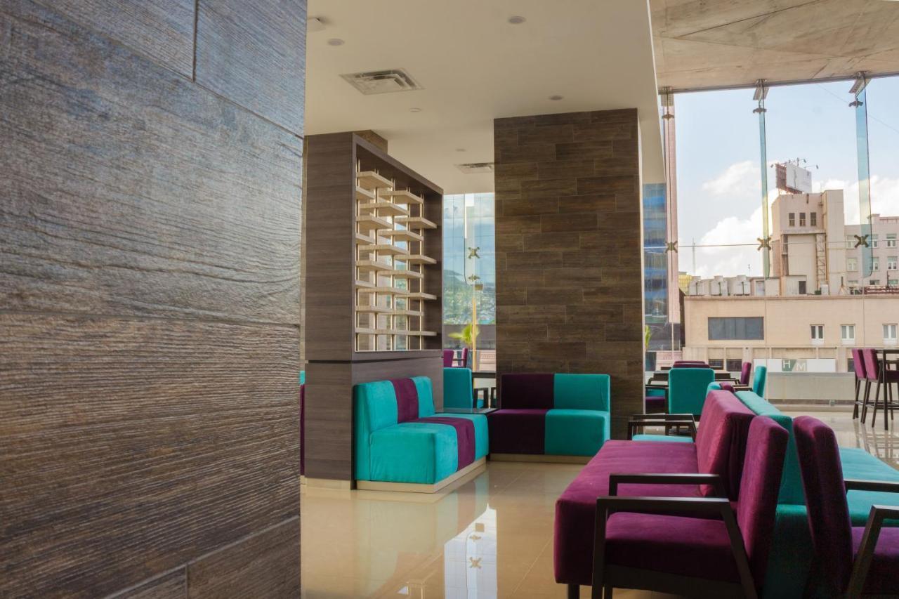 Hotel Kavia 蒙特雷 外观 照片