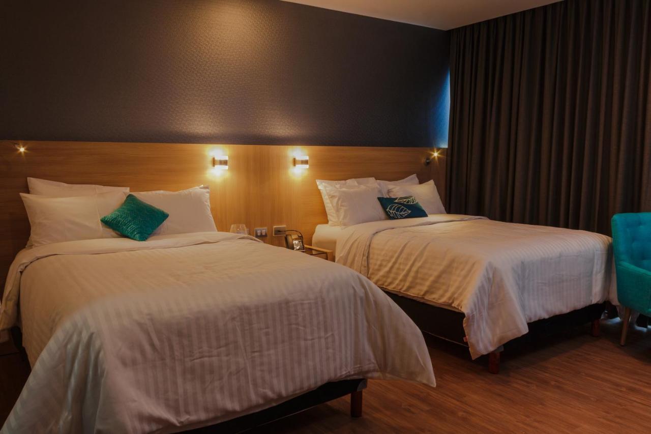 Hotel Kavia 蒙特雷 外观 照片