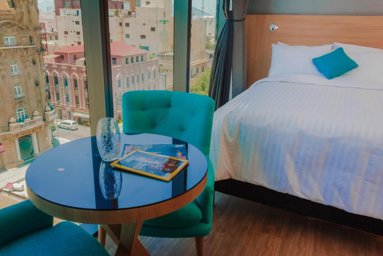 Hotel Kavia 蒙特雷 外观 照片