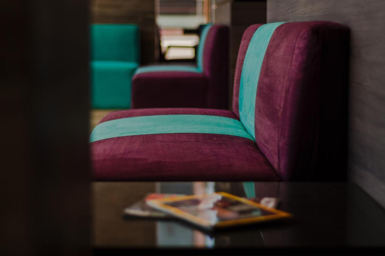 Hotel Kavia 蒙特雷 外观 照片